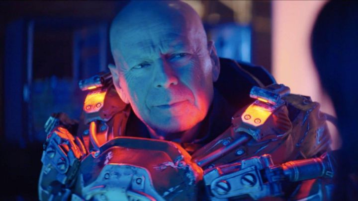 Tráiler de 'Cosmic Sin', una nueva aventura espacial protagonizada por Bruce Willis
