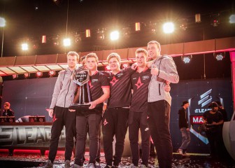Astralis celebra el ELEAGUE Majors en el Ayuntamiento de Copenhague