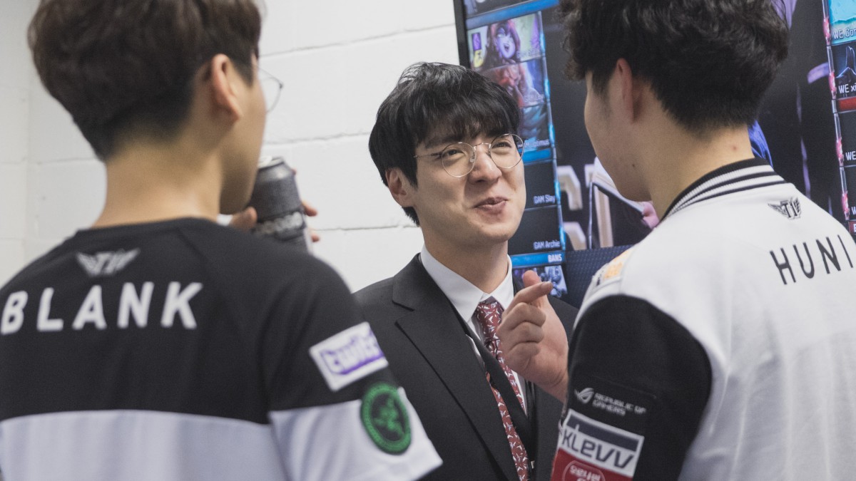 Day 3 of 2017 Mid-Season Invitational Group Stage at Jeunesse Arena in Rio de Janeiro, Rio de Janeiro, Brazil, on 12 May 2017.