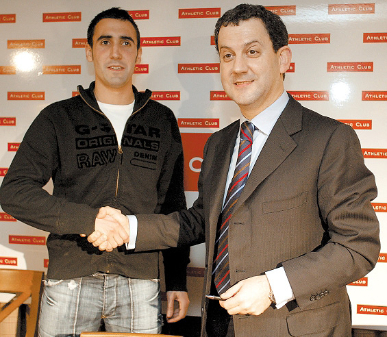 Luis Prieto renueva con el Athletic hasta 2009