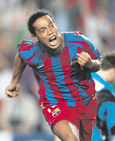 Ronaldinho gana el Balón de Oro de 2005