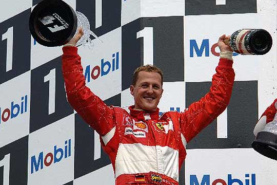 Schumacher: "El objetivo está muy claro, reducir la distancia con Alonso"