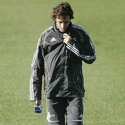 Raúl: "Espero meter veinte goles y volver a la selección"