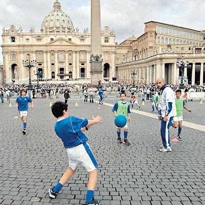 El Vaticano abre trámite para tener su selección