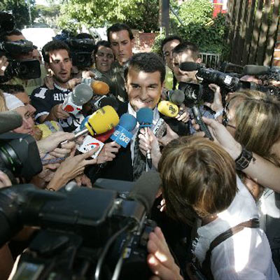 Laporta acusa al Madrid de "inflacionar el mercado"