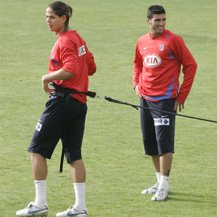 Reyes y Zé Castro convocados para jugar ante el Levante