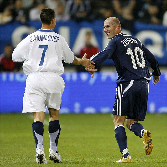 Zidane rescata su magia y Ronaldo ''debuta''
