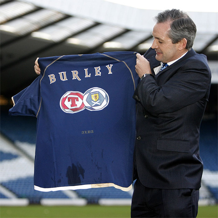 George Burley, nuevo seleccionador de Escocia hasta 2012