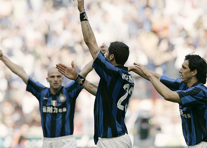 El Inter gana al Cagliari y podría cantar el alirón frente al Milan