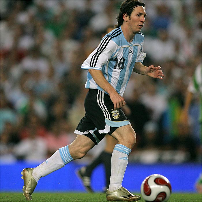 Maradona: "A Messi le falta un poco de carácter"