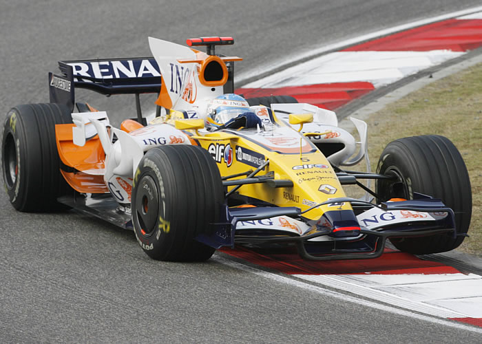 Alonso: "El sexto o séptimo puesto es lo que esperamos mañana"
