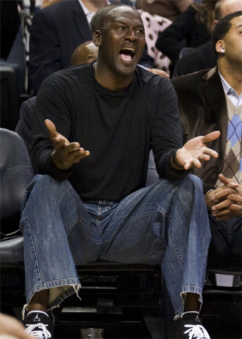 Michael Jordan está dispuesto a hacerse con el control de los Bobcats