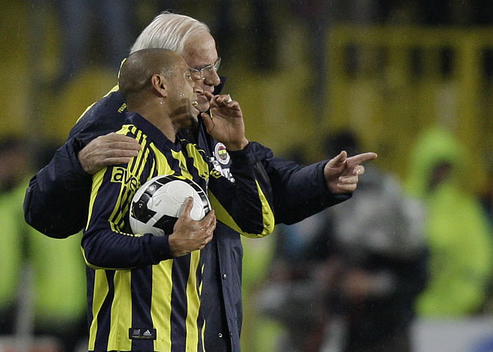 El Fenerbahçe despeja dudas y se coloca a dos puntos del líder