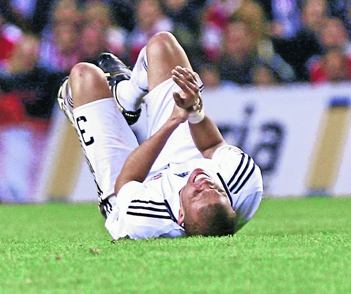 Pepe no sufre rotura y podrá jugar contra el Almería