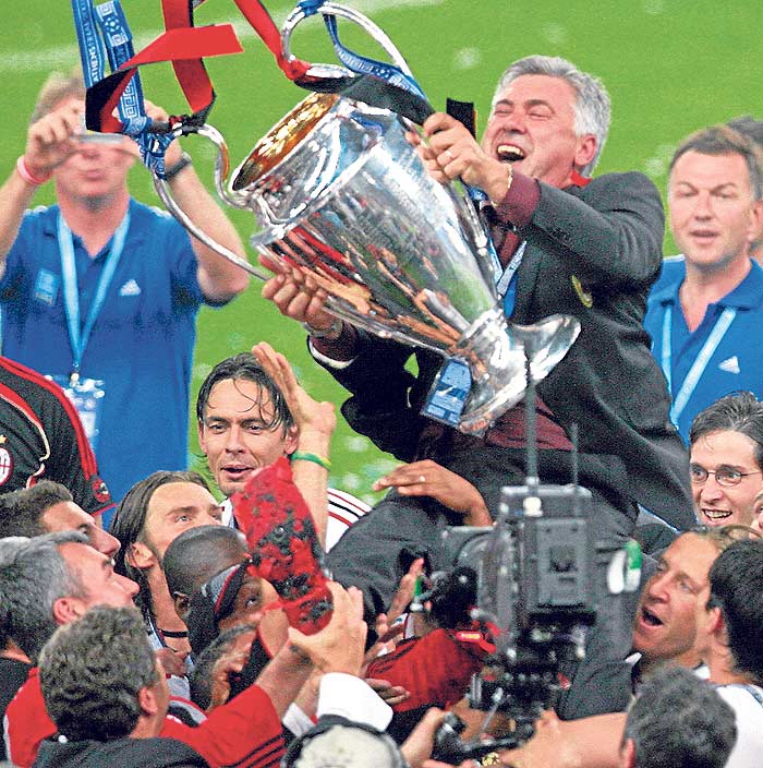 Florentino ve a Ancelotti como mánager-entrenador
