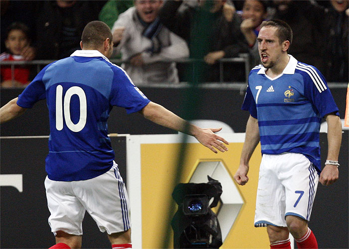 Ribery pone a Francia rumbo a Suráfrica