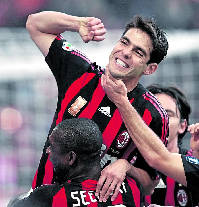 Kaká titubea: "La Premier es una opción si dejo el Milán"