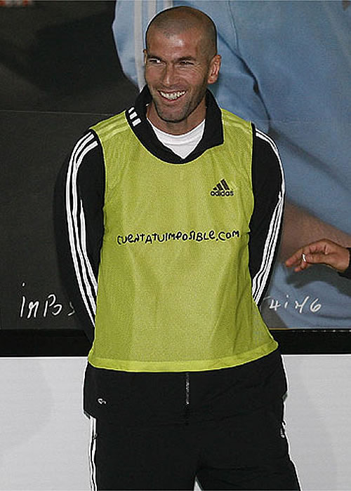 Zidane confirma que estará en el Madrid de Florentino