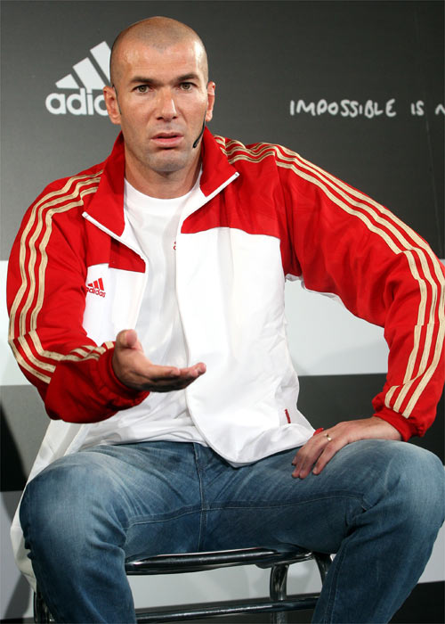Zidane: "Ribéry tiene que jugar en el Real Madrid"