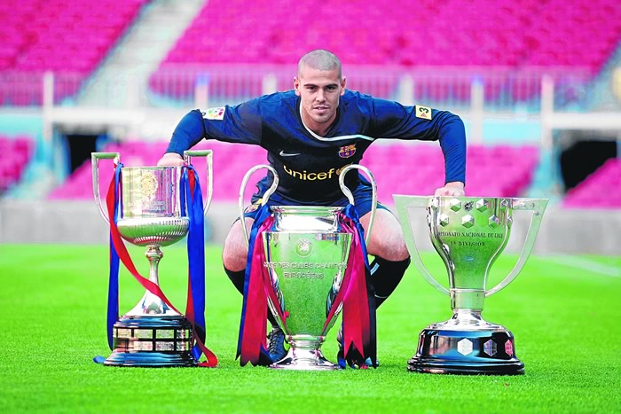Valdés no cede y tiene una oferta del United para 2010