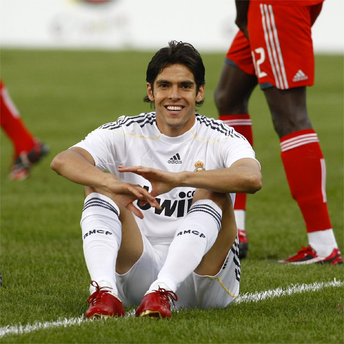 Kaká: "Estoy feliz de estrenarme con victoria"