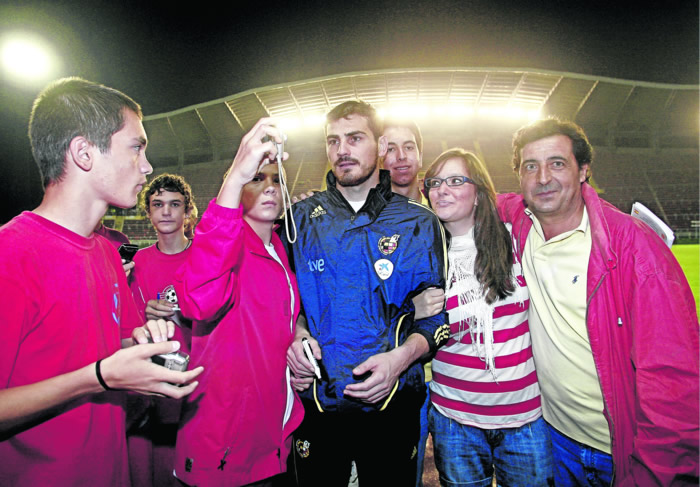 Casillas propone un homenaje a Jarque