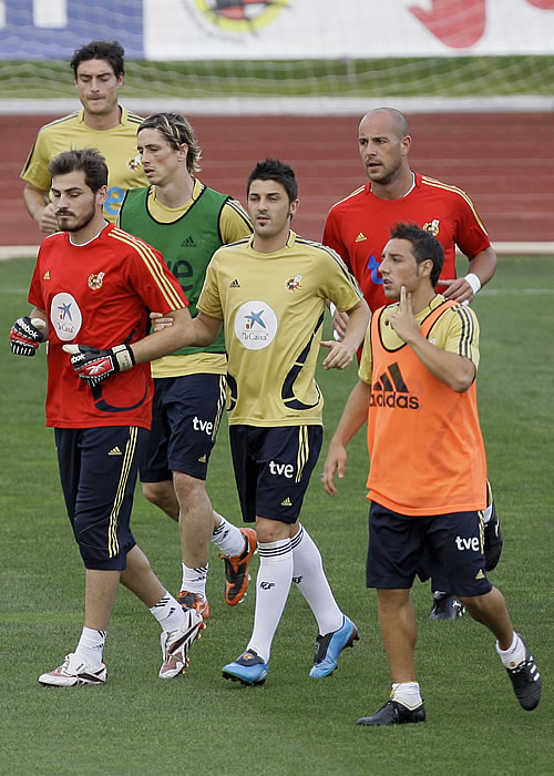 Del Bosque ensaya con Villa y Torres