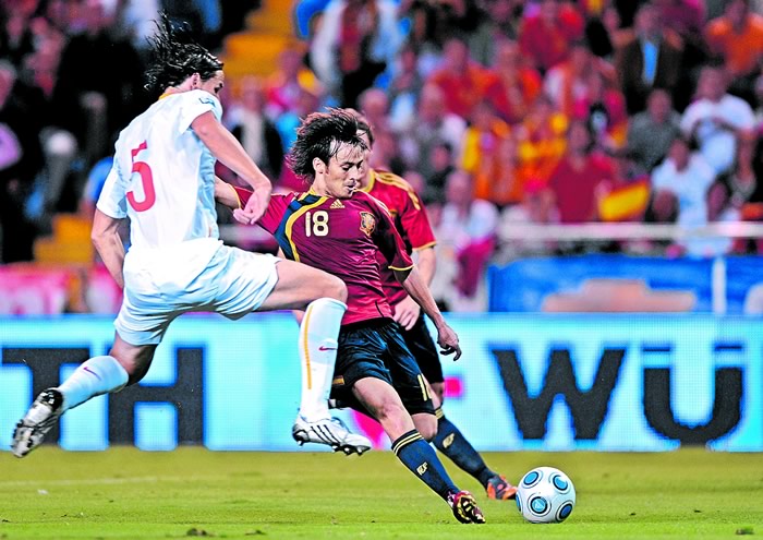 Del Bosque cree que Silva reúne fútbol para el Balón de Oro