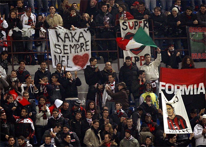 El Milan perdió 16.000 abonados por el traspaso de Kaká