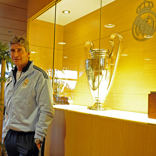 El deseo de Pellegrini para 2010: "Ganar la Champions en el Bernabéu"
