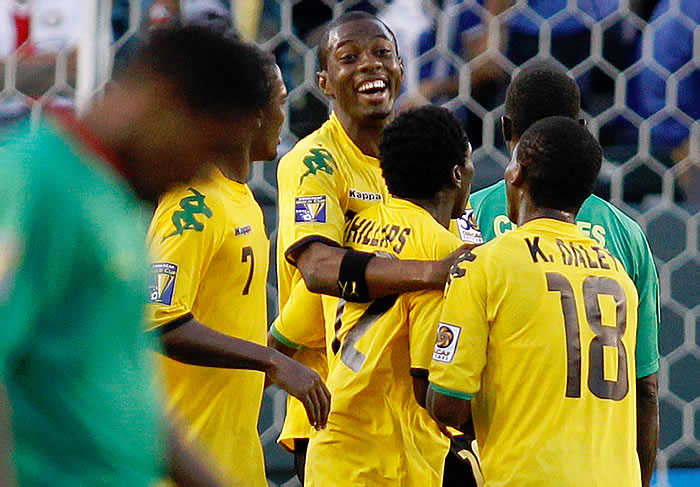 Jamaica comienza la Copa de Oro goleando