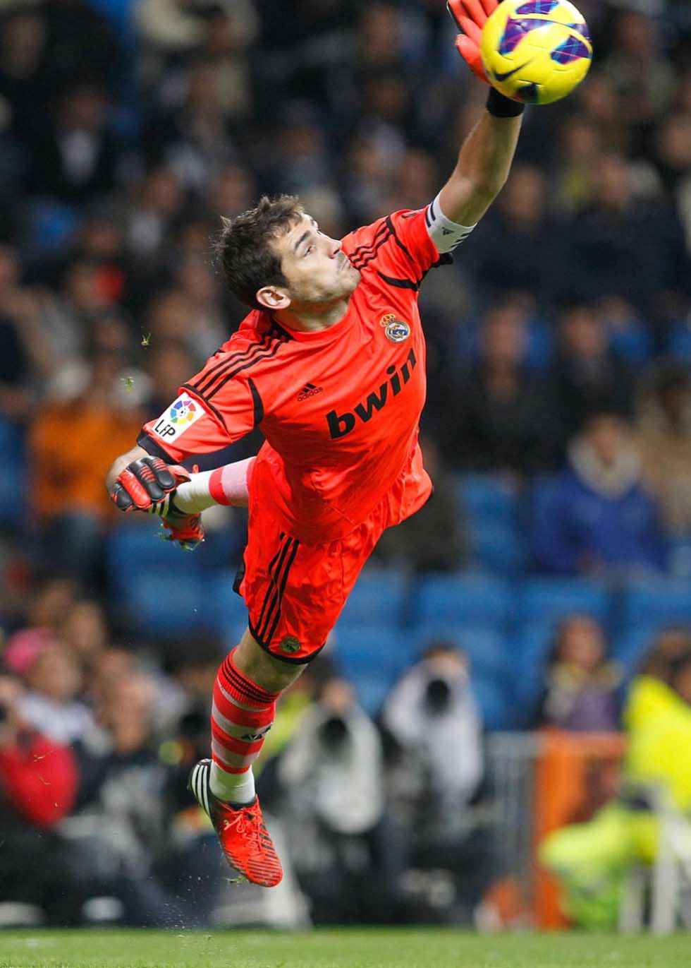 Iker Casillas, mejor portero del mundo para ‘The Guardian’