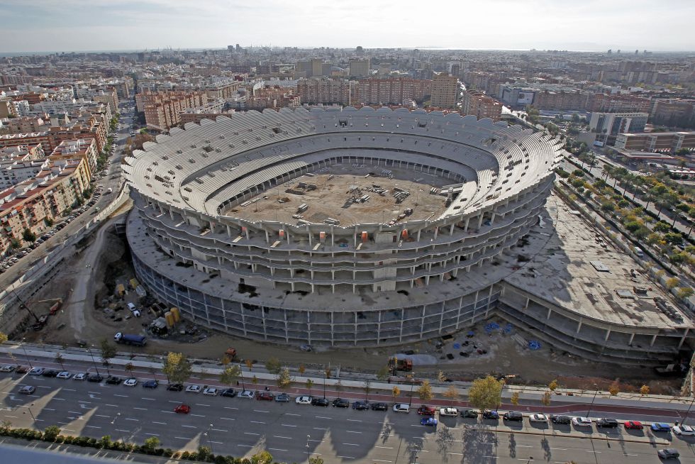En Valencia la crisis institucional acompaña a la crisis deportiva
