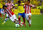 Ecuador golea a Paraguay y lo deja al borde de la eliminación