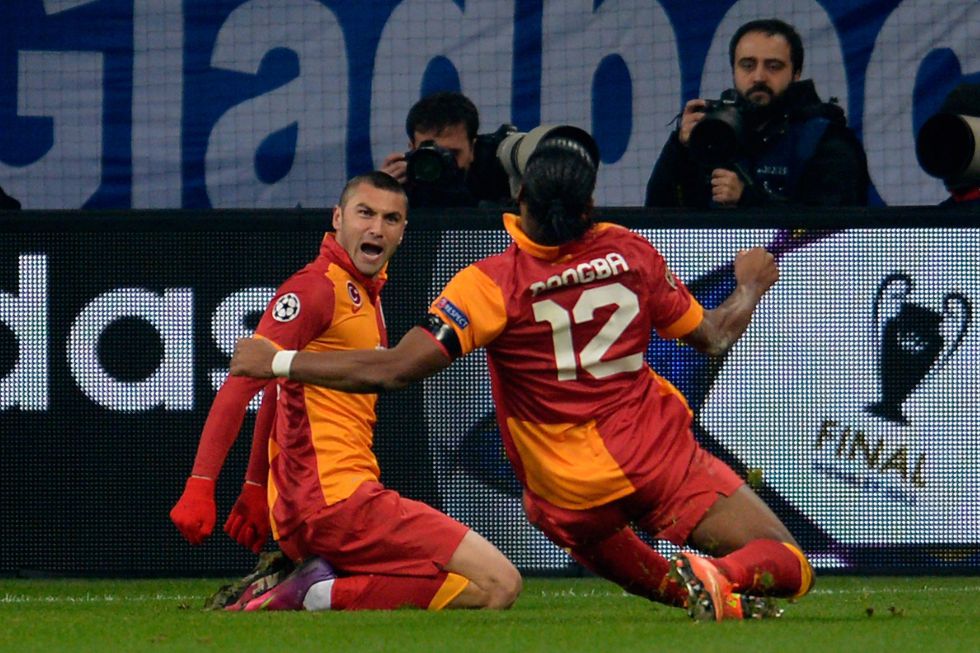 Burak mete miedo al Real Madrid con un doblete