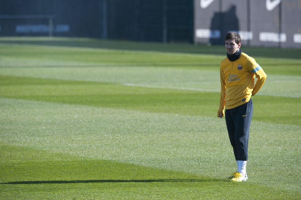 Messi será suplente ante el PSG: "Sigo trabajando; estoy bien"