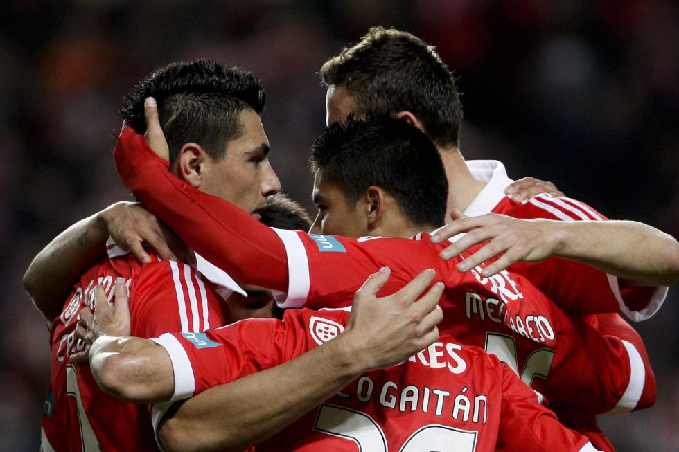 El Benfica llega a la final de la Copa con un gol de Cardozo