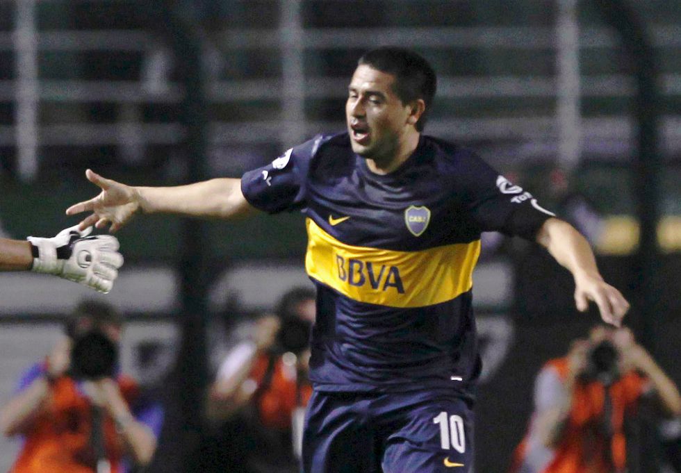 Boca Juniors elimina al campeón con todo un golazo de Riquelme