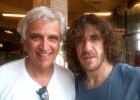Puyol desvela que Villa saldrá del Barça, aunque no su destino