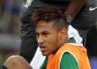 Neymar dio el susto en el entrenamiento, pero jugará