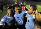 Uruguay gana y sueña con la clasificación directa al Mundial