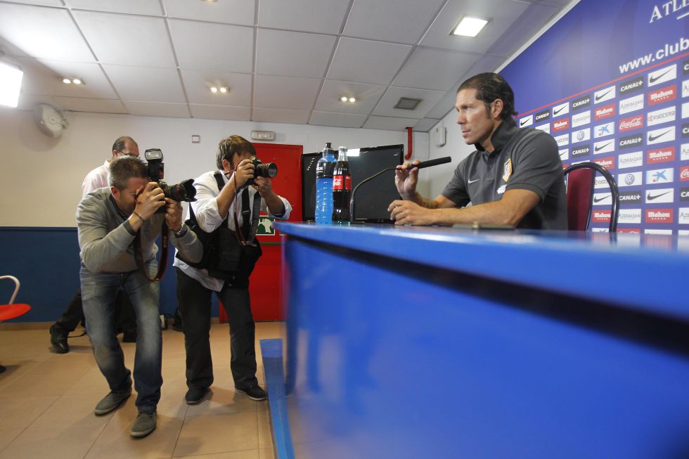 Simeone: "Las entradas para el derbi del Bernabéu están caritas"