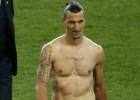 Zlatan Ibrahimovic llega a la repesca tocado de una rodilla