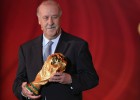 Del Bosque dará a la FIFA el martes una primera lista de 30