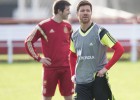 Del Bosque ensayó con el doble pivote Xabi-Busquets