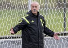 Del Bosque medita jugar con dos puntas contra Chile