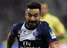 El PSG quiere hacer hueco y ofrece a Lavezzi al Atlético