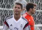 Cristiano regaló un Iphone a los fisioterapeutas y utilleros