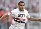 Sao Paulo admite que negocia con el Barça por Douglas