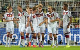 Müller marca el camino hacia la Eurocopa 2016 ante Escocia